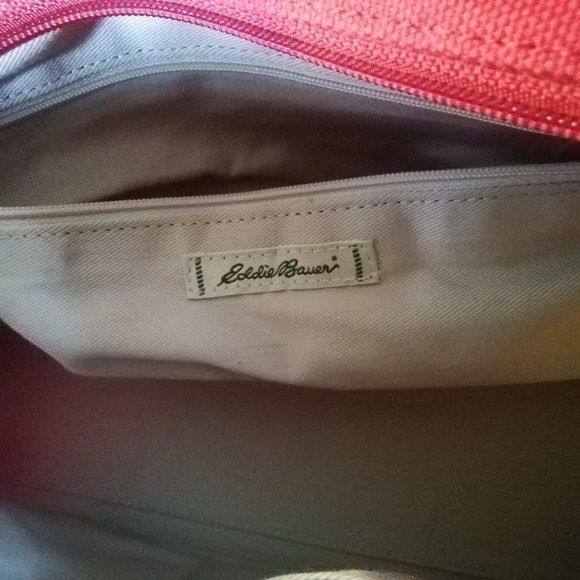 Eddie Bauer red canvas with brown leather bag - Picture 10 of 11